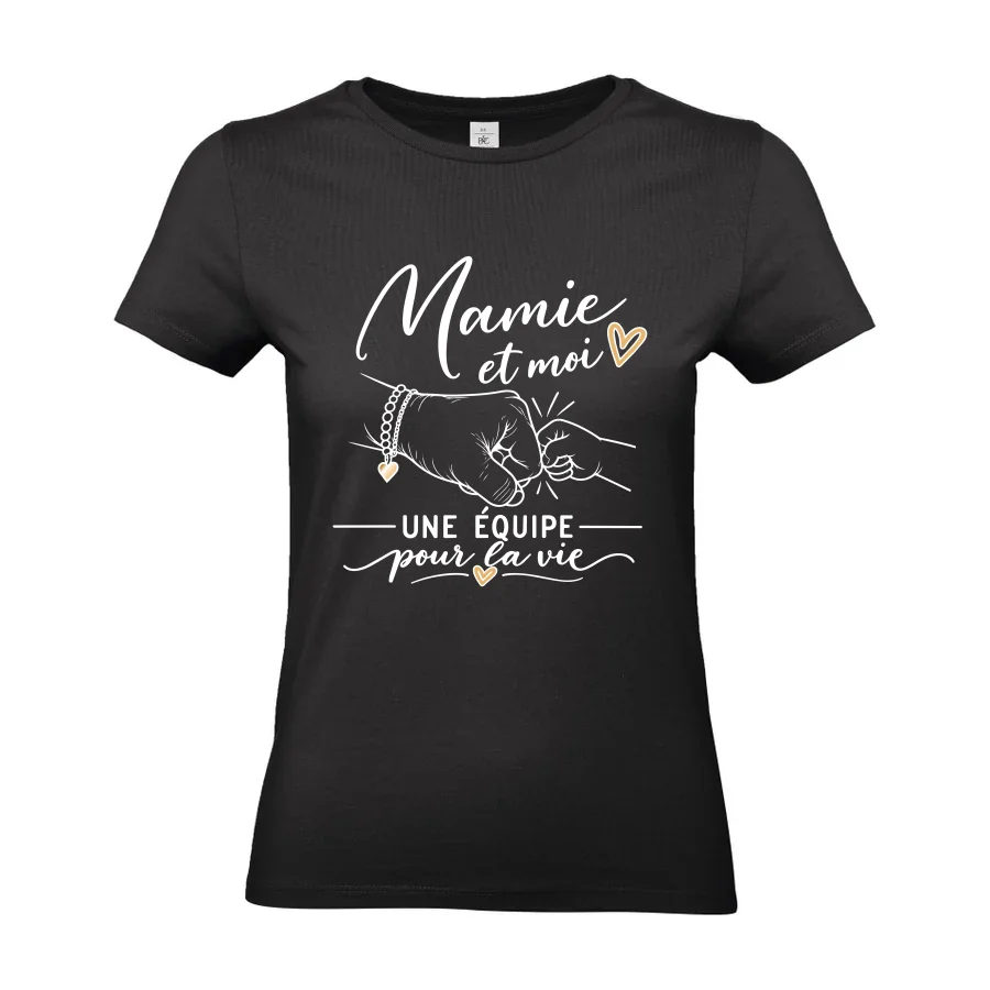 Tee-shirt Mamie et moi – Une équipe pour la vie — aperçu centre